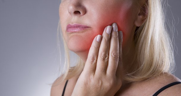 Mulheres após a menopausa com histórico de doença periodontal são mais propensas a desenvolver câncer